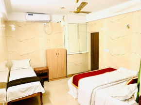 Luxorion Lodge